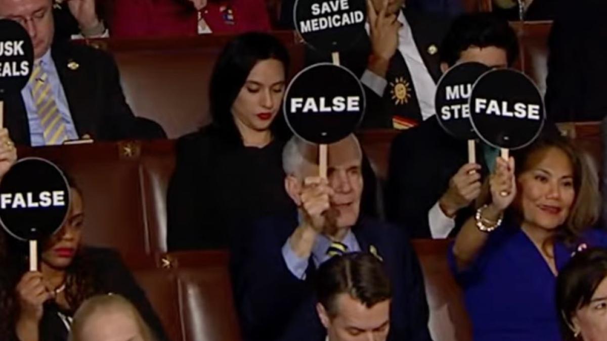 Rep. Doggett fact checks President Trump during joint address