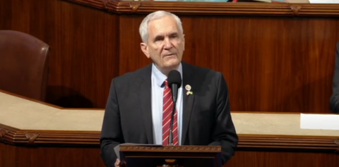 ld speaking at floor